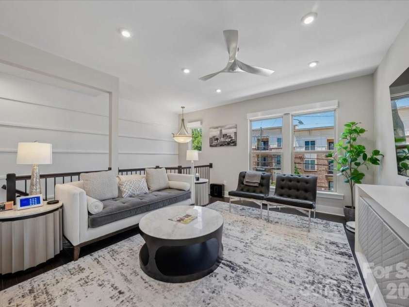 12057 Brooklyn Avenue, Charlotte, NC 28204.  MLS# CAR4380692, YatesRealty ID 20667. 