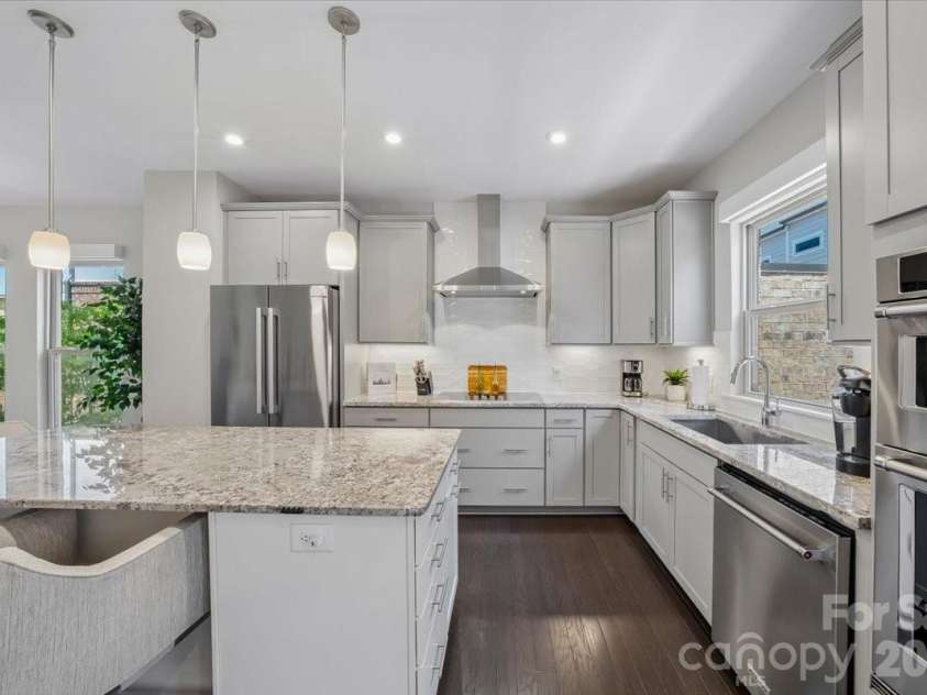 12057 Brooklyn Avenue, Charlotte, NC 28204.  MLS# CAR4380692, YatesRealty ID 20667. 