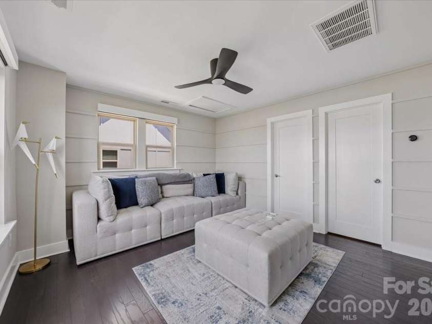 12057 Brooklyn Avenue, Charlotte, NC 28204.  MLS# CAR4380692, YatesRealty ID 20667. 