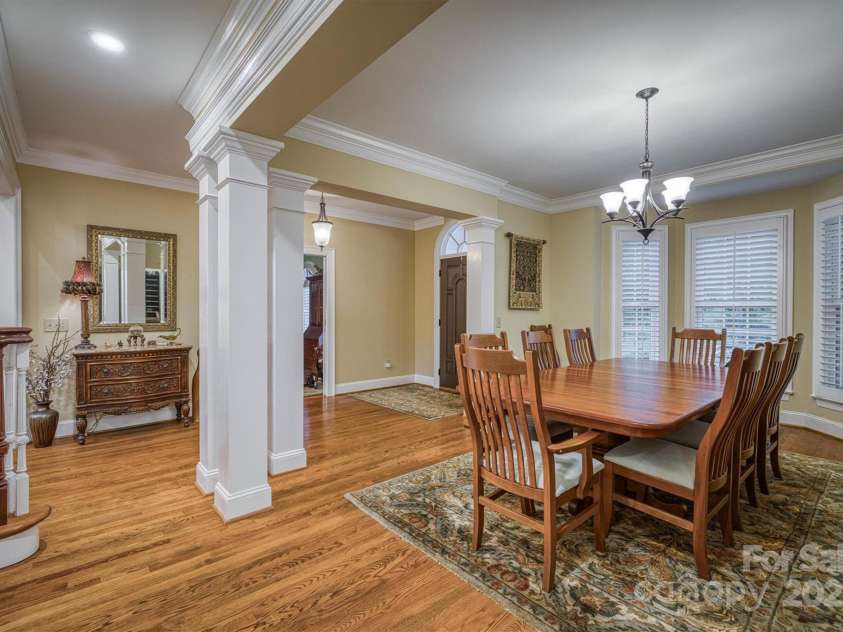 3113 Stoney Brook Drive, Lenoir, NC 28645.  MLS# CAR4262959, YatesRealty ID 20668. 