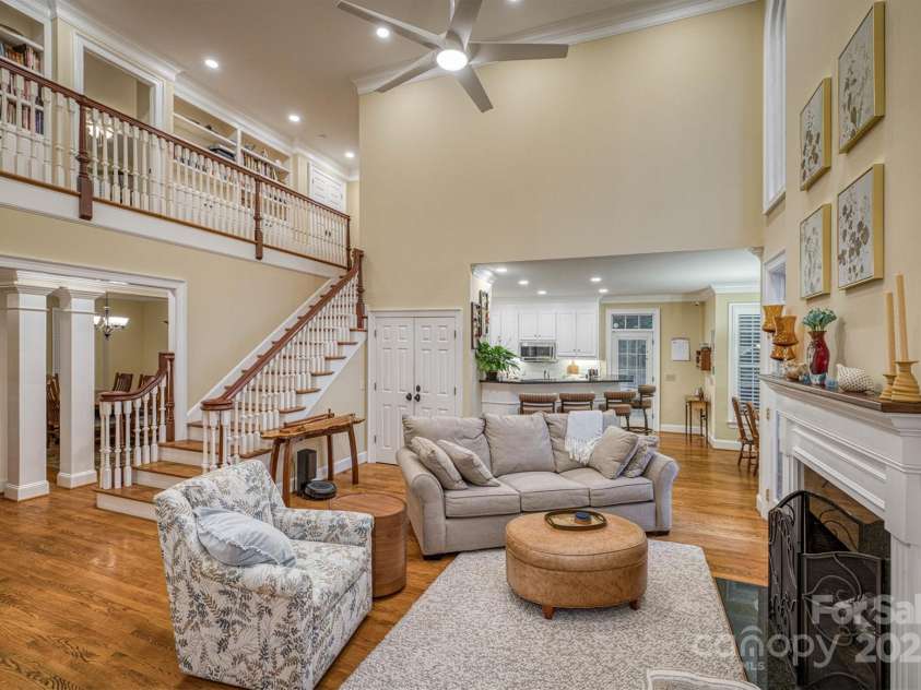 3113 Stoney Brook Drive, Lenoir, NC 28645.  MLS# CAR4262959, YatesRealty ID 20668. 