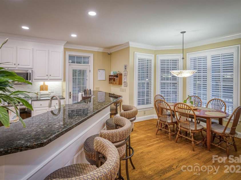 3113 Stoney Brook Drive, Lenoir, NC 28645.  MLS# CAR4262959, YatesRealty ID 20668. 