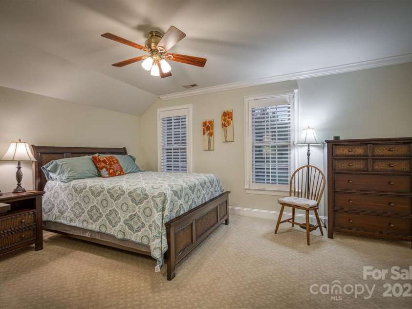 3113 Stoney Brook Drive, Lenoir, NC 28645.  MLS# CAR4262959, YatesRealty ID 20668. 