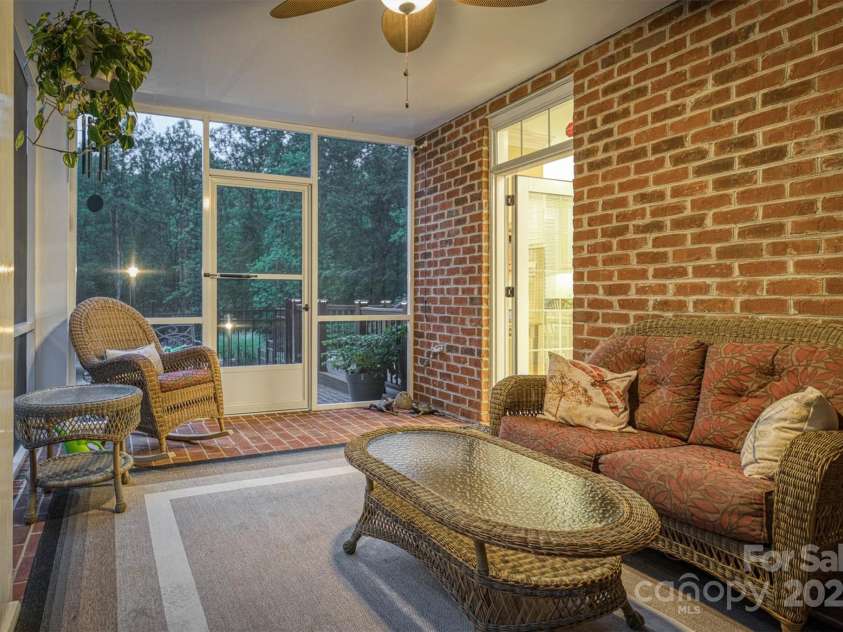 3113 Stoney Brook Drive, Lenoir, NC 28645.  MLS# CAR4262959, YatesRealty ID 20668. 