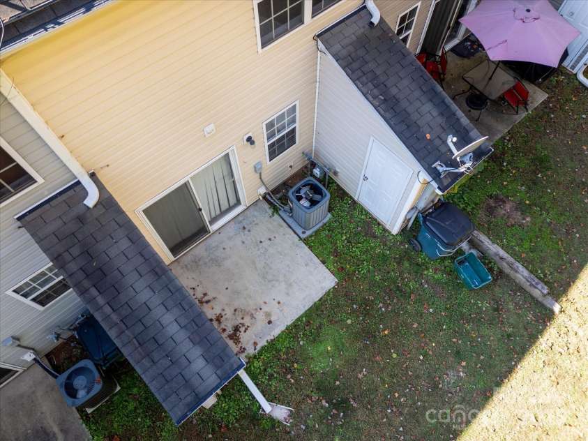 5213 Ficus Tree Lane, Charlotte, NC 28215.  MLS# CAR4318376, YatesRealty ID 2067. 