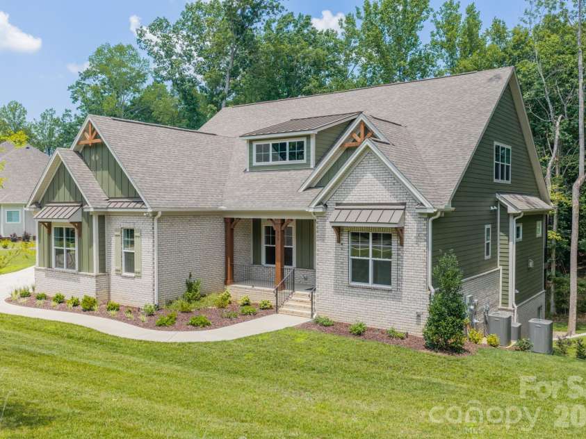 959 Tamary Way, Landis, NC 28088.  MLS# CAR4203775, YatesRealty ID 20670. 