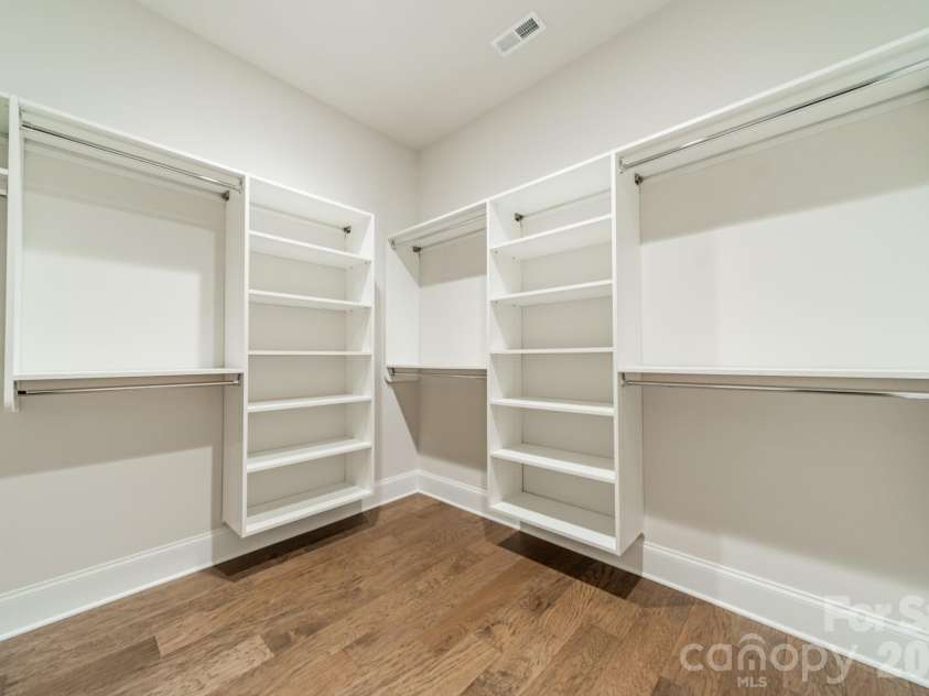 959 Tamary Way, Landis, NC 28088.  MLS# CAR4203775, YatesRealty ID 20670. 