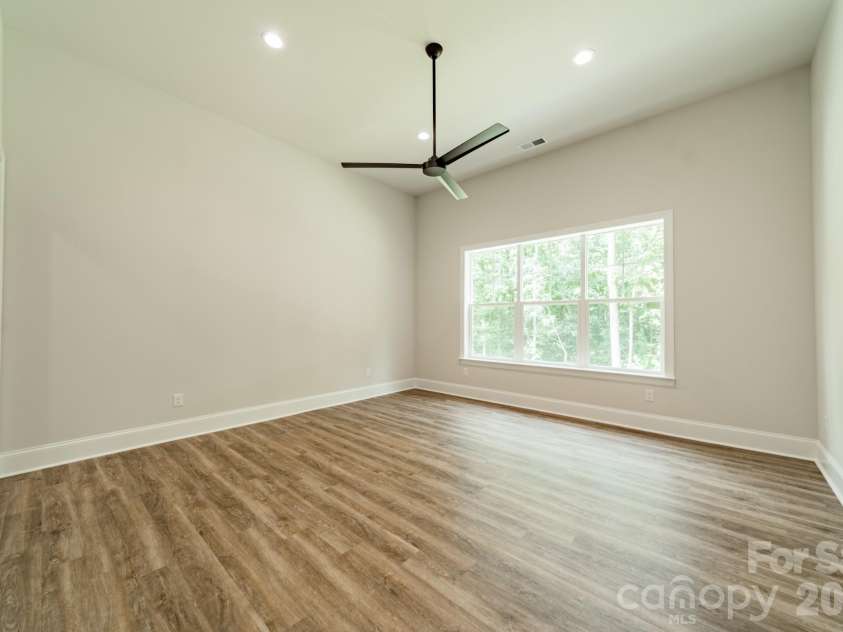 959 Tamary Way, Landis, NC 28088.  MLS# CAR4203775, YatesRealty ID 20670. 