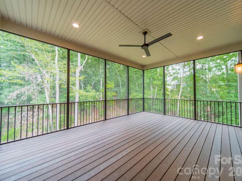 959 Tamary Way, Landis, NC 28088.  MLS# CAR4203775, YatesRealty ID 20670. 