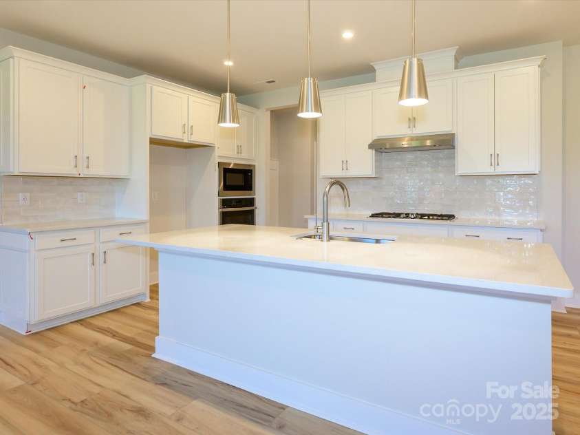 123 Armstrong Road, Belmont, NC 28012.  MLS# CAR4267726, YatesRealty ID 20671. 