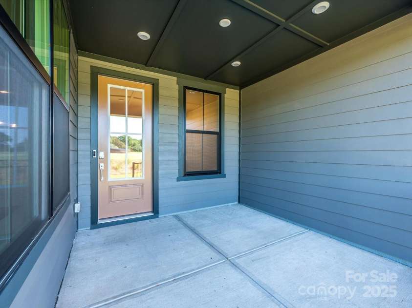 123 Armstrong Road, Belmont, NC 28012.  MLS# CAR4267726, YatesRealty ID 20671. 