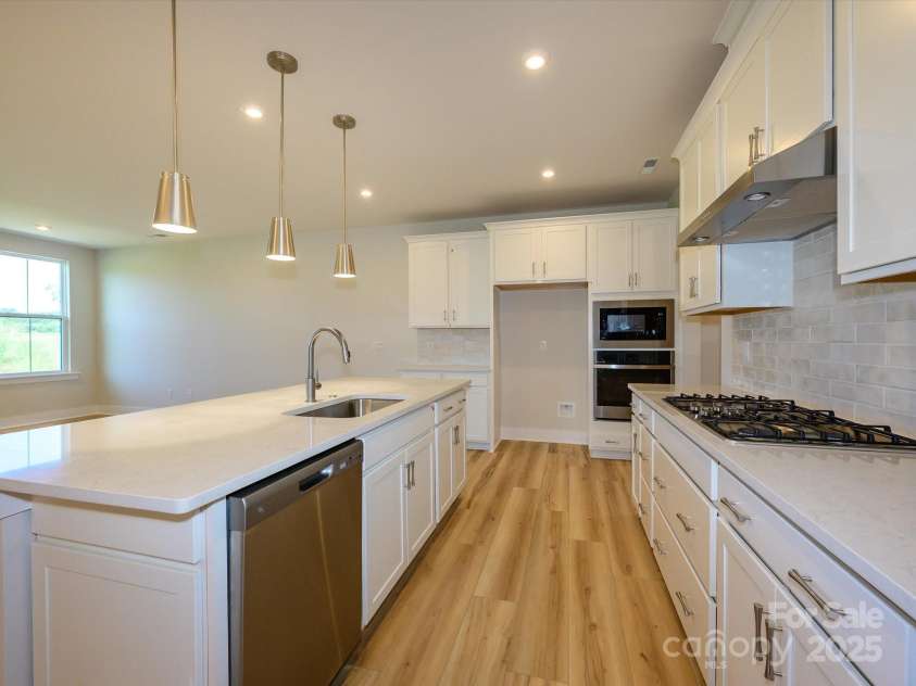 123 Armstrong Road, Belmont, NC 28012.  MLS# CAR4267726, YatesRealty ID 20671. 