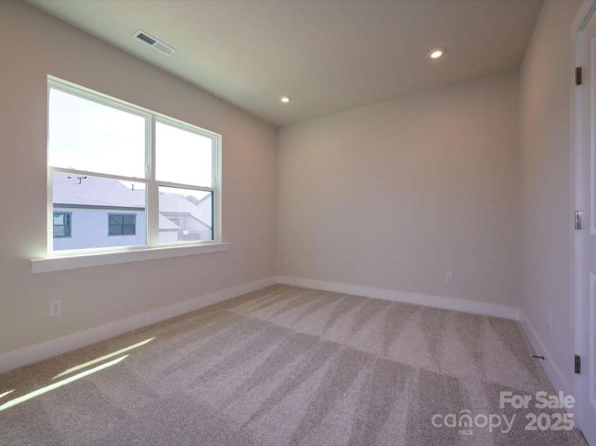 123 Armstrong Road, Belmont, NC 28012.  MLS# CAR4267726, YatesRealty ID 20671. 