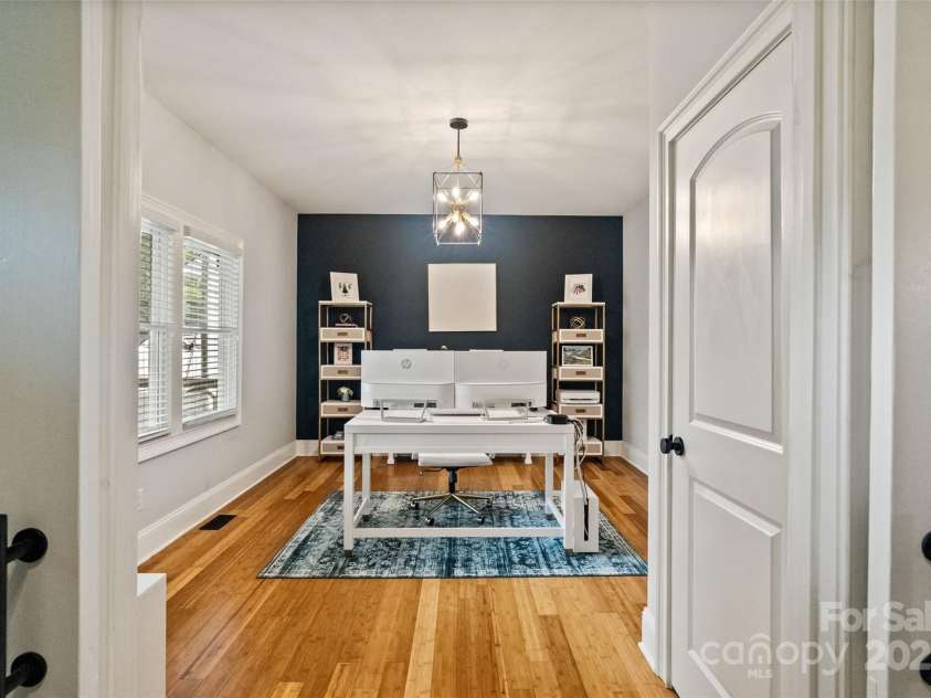 2217 Yadkin Avenue, Charlotte, NC 28205.  MLS# CAR4260988, YatesRealty ID 20672. 