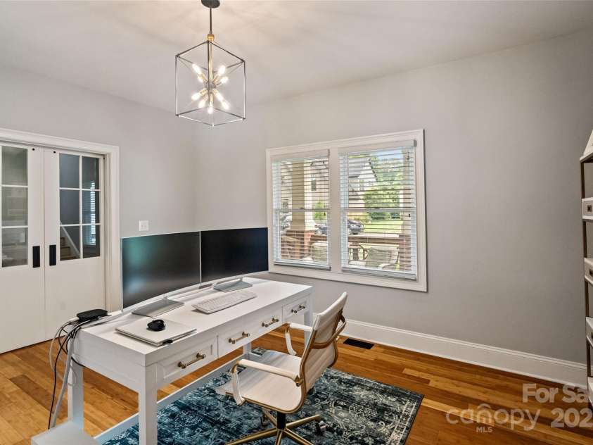 2217 Yadkin Avenue, Charlotte, NC 28205.  MLS# CAR4260988, YatesRealty ID 20672. 