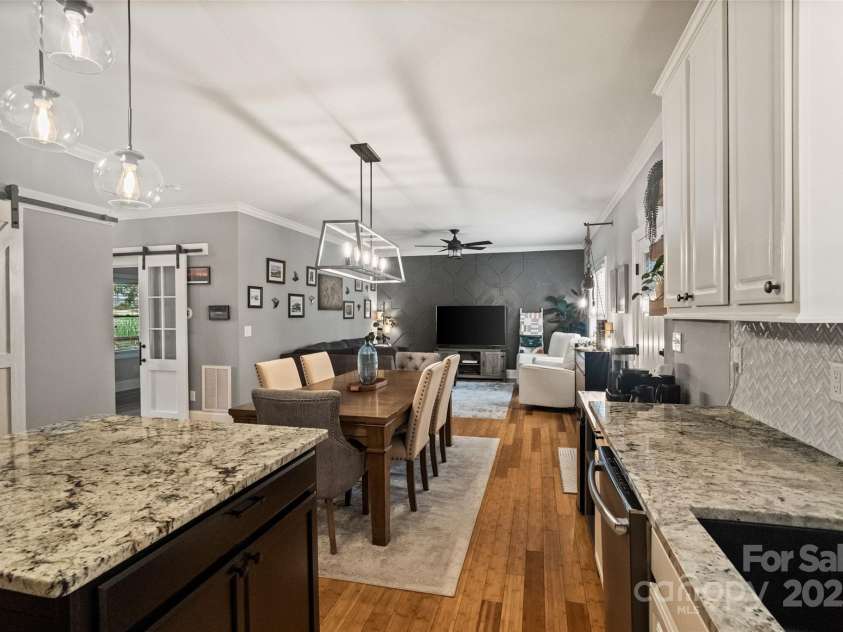 2217 Yadkin Avenue, Charlotte, NC 28205.  MLS# CAR4260988, YatesRealty ID 20672. 