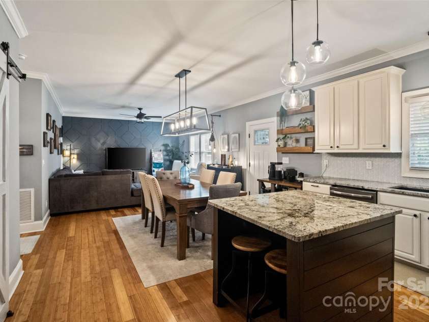 2217 Yadkin Avenue, Charlotte, NC 28205.  MLS# CAR4260988, YatesRealty ID 20672. 