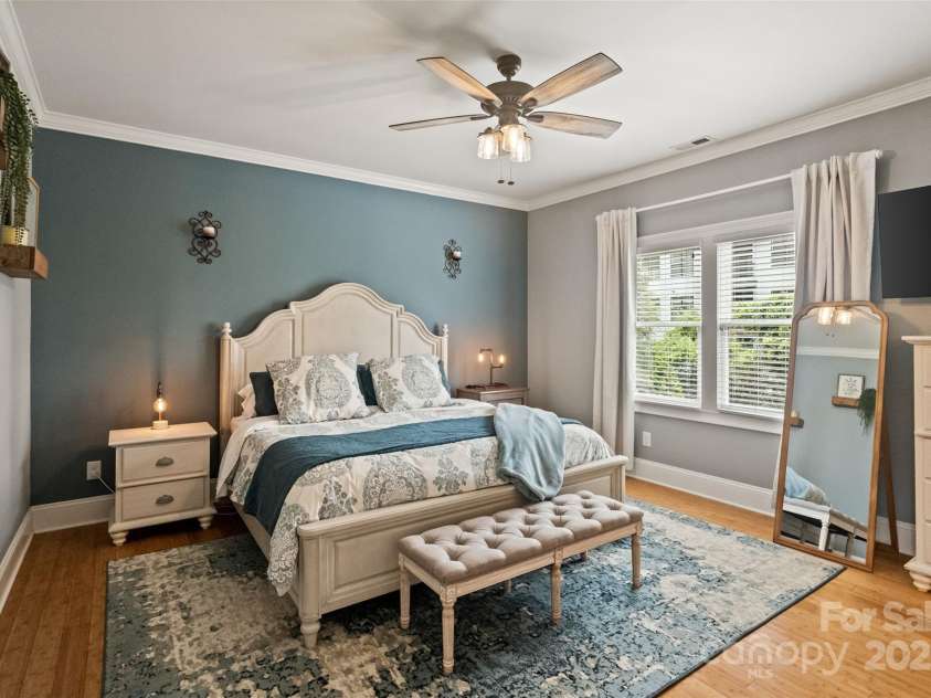 2217 Yadkin Avenue, Charlotte, NC 28205.  MLS# CAR4260988, YatesRealty ID 20672. 