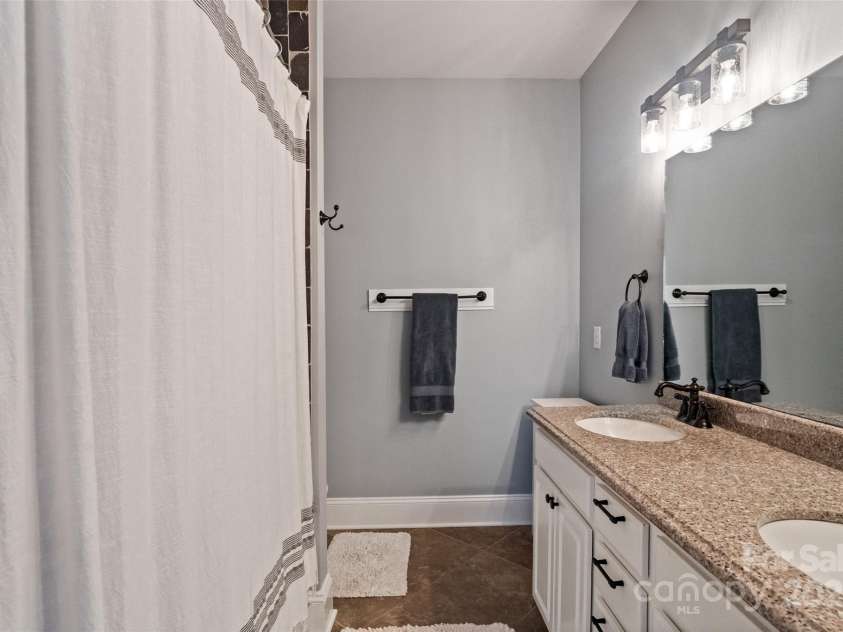 2217 Yadkin Avenue, Charlotte, NC 28205.  MLS# CAR4260988, YatesRealty ID 20672. 
