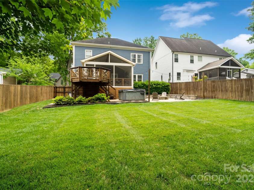 2217 Yadkin Avenue, Charlotte, NC 28205.  MLS# CAR4260988, YatesRealty ID 20672. 