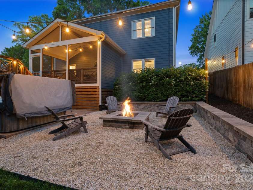 2217 Yadkin Avenue, Charlotte, NC 28205.  MLS# CAR4260988, YatesRealty ID 20672. 