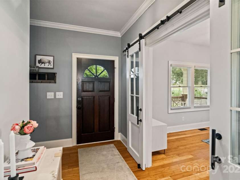 2217 Yadkin Avenue, Charlotte, NC 28205.  MLS# CAR4260988, YatesRealty ID 20672. 