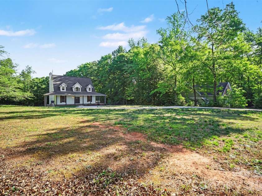 6285 Ridge Road, Clover, SC 29710.  MLS# CAR4373386, YatesRealty ID 20673. Left Side From Top of Property