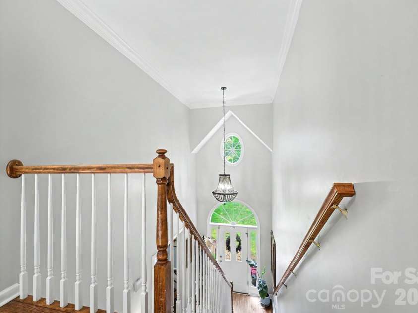 1218 Gateshead Lane, Matthews, NC 28105.  MLS# CAR4379369, YatesRealty ID 20677. 