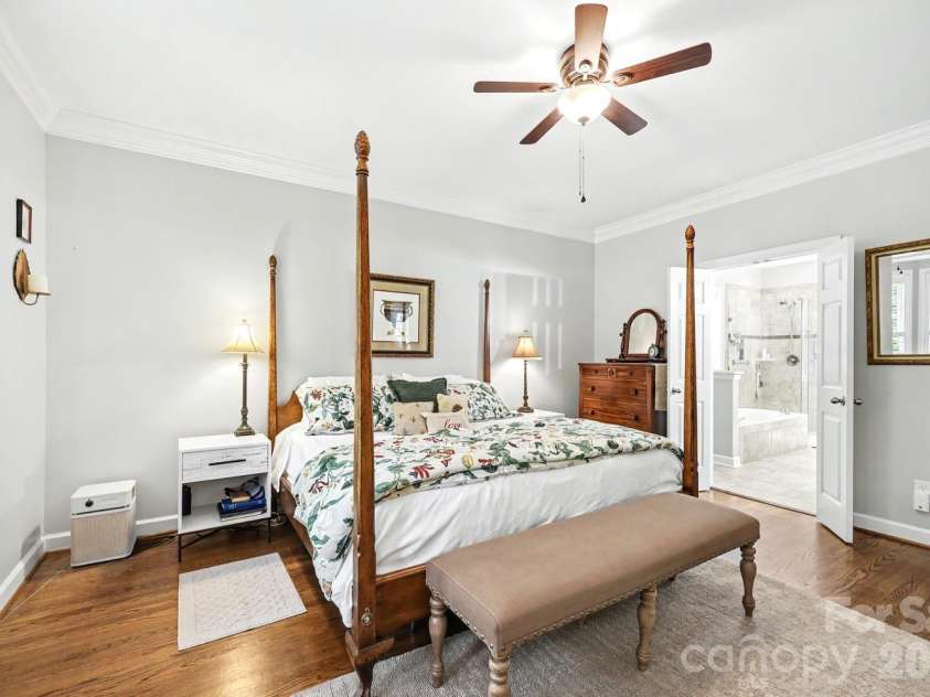 1218 Gateshead Lane, Matthews, NC 28105.  MLS# CAR4379369, YatesRealty ID 20677. 