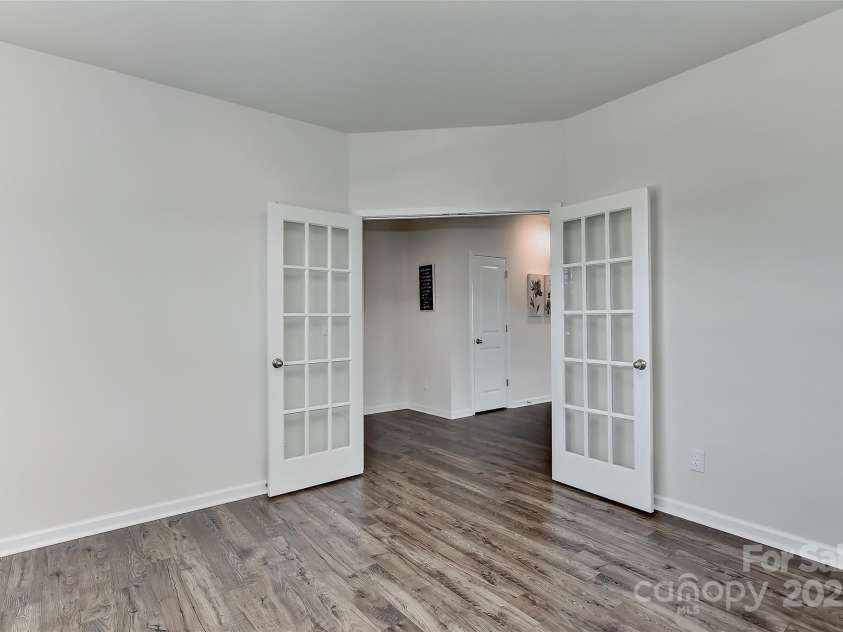 9505 Cotswood Place, Gastonia, NC 28056.  MLS# CAR4260674, YatesRealty ID 20677. 