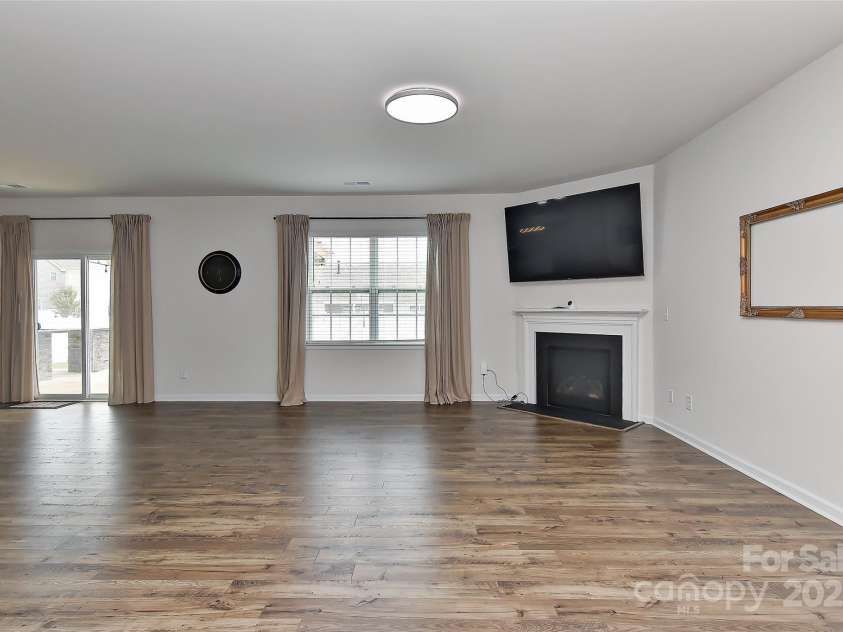 9505 Cotswood Place, Gastonia, NC 28056.  MLS# CAR4260674, YatesRealty ID 20677. 