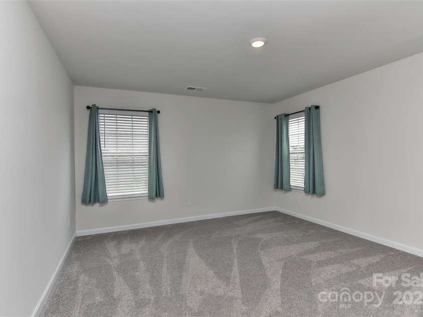 9505 Cotswood Place, Gastonia, NC 28056.  MLS# CAR4260674, YatesRealty ID 20677. 