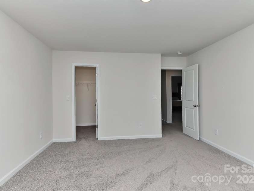 9505 Cotswood Place, Gastonia, NC 28056.  MLS# CAR4260674, YatesRealty ID 20677. 