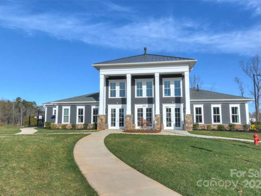 9505 Cotswood Place, Gastonia, NC 28056.  MLS# CAR4260674, YatesRealty ID 20677. 