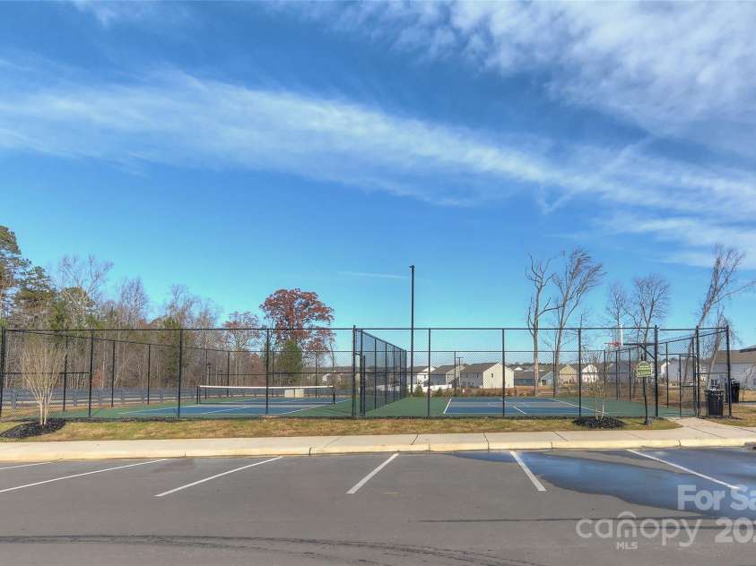 9505 Cotswood Place, Gastonia, NC 28056.  MLS# CAR4260674, YatesRealty ID 20677. 