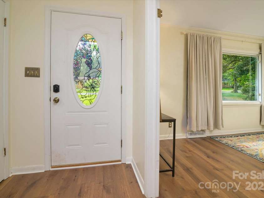 121 Pelham Lane, Fort Mill, SC 29715.  MLS# CAR4272081, YatesRealty ID 20678. 