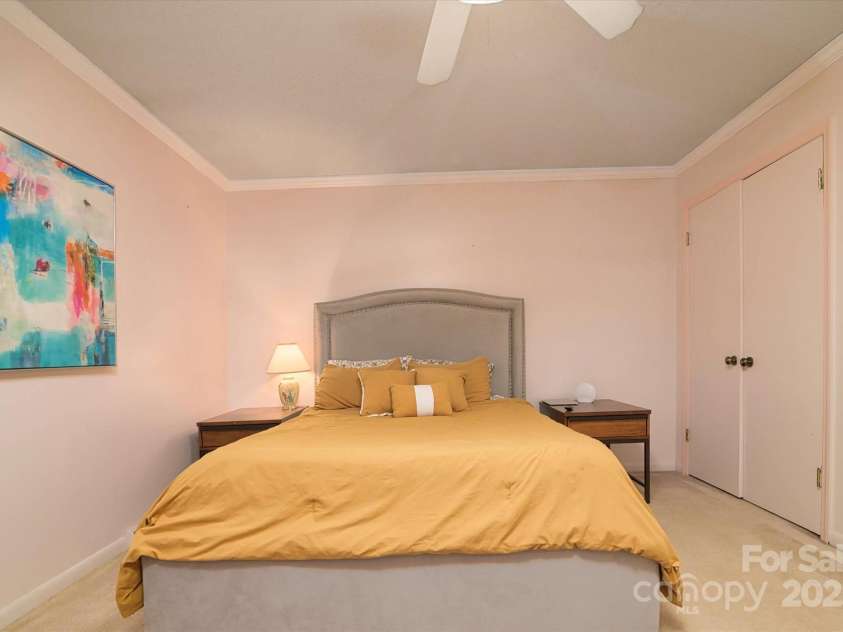 121 Pelham Lane, Fort Mill, SC 29715.  MLS# CAR4272081, YatesRealty ID 20678. 