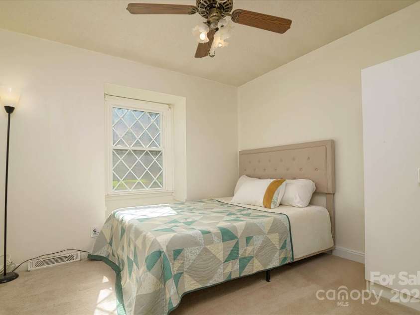 121 Pelham Lane, Fort Mill, SC 29715.  MLS# CAR4272081, YatesRealty ID 20678. 