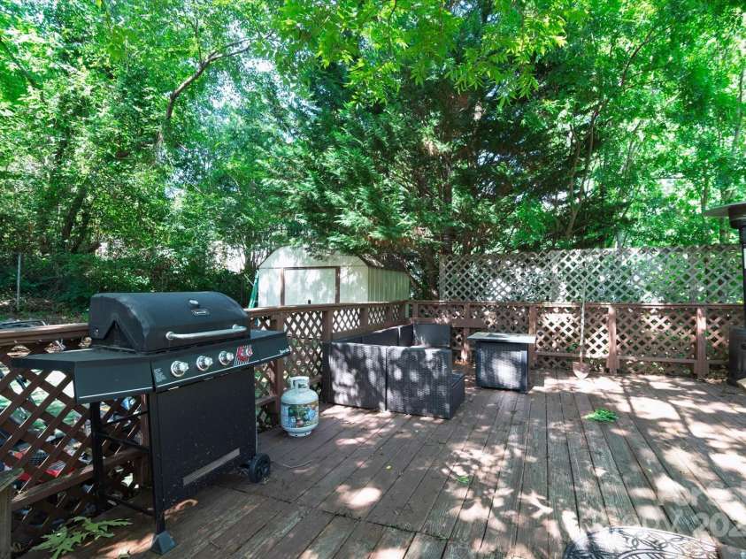 121 Pelham Lane, Fort Mill, SC 29715.  MLS# CAR4272081, YatesRealty ID 20678. 