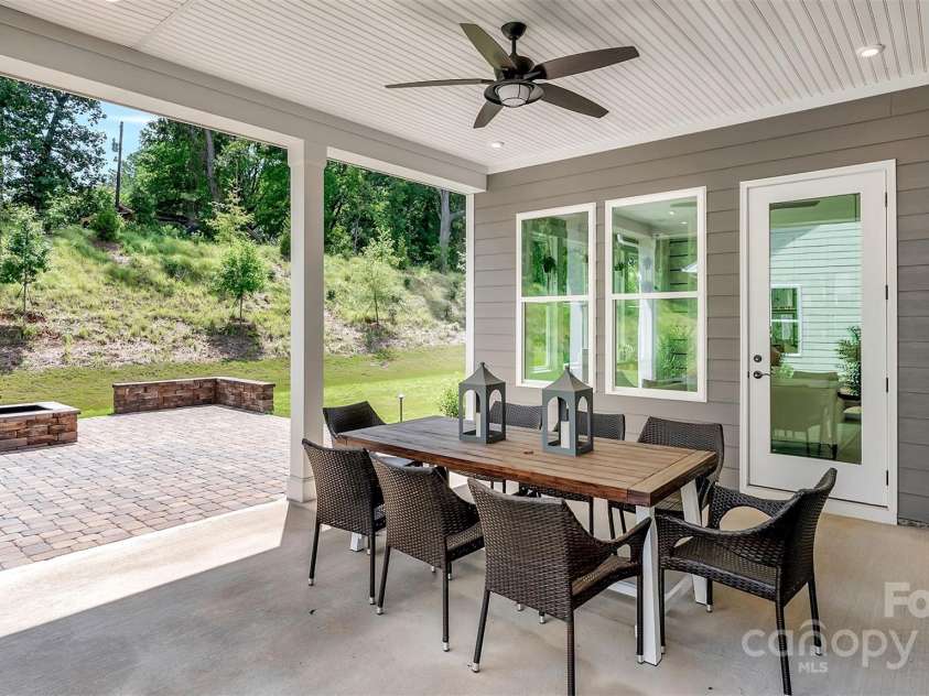 5031 Belle Mont Farm Avenue, Monroe, NC 28110.  MLS# CAR4283106, YatesRealty ID 2068. Model photo used for reference