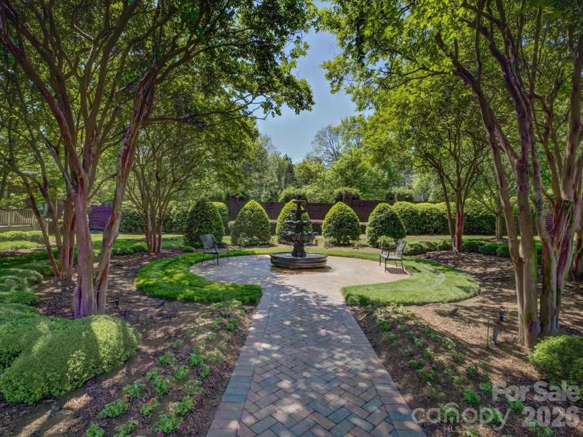 5060 Carmel Road, Charlotte, NC 28226.  MLS# CAR4363651, YatesRealty ID 20681. 
