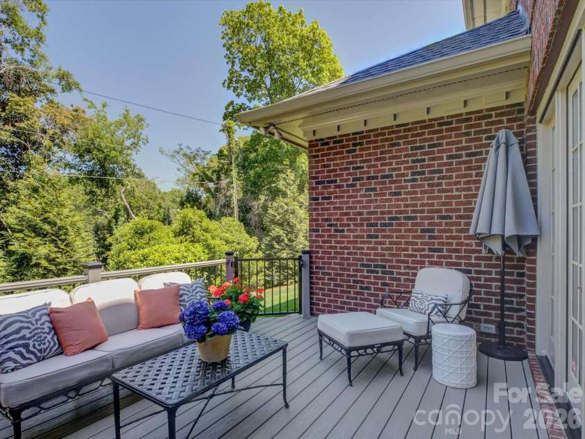 5060 Carmel Road, Charlotte, NC 28226.  MLS# CAR4363651, YatesRealty ID 20681. Deck