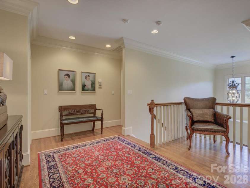 5060 Carmel Road, Charlotte, NC 28226.  MLS# CAR4363651, YatesRealty ID 20681. Second Floor Landing