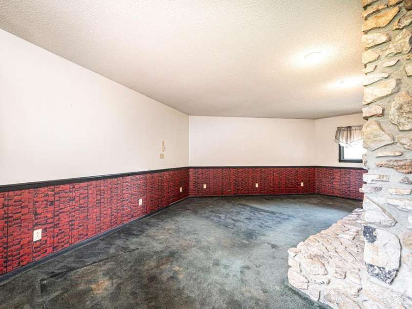 4275 Herman Sipe Road, Conover, NC 28613.  MLS# CAR4270261, YatesRealty ID 20682. 