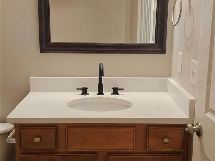3549 Calpella Court, Charlotte, NC 28262.  MLS# CAR4272982, YatesRealty ID 20683. Primary bath