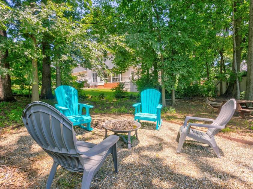 5610 Monticello Drive, Concord, NC 28027.  MLS# CAR4272624, YatesRealty ID 20684. 