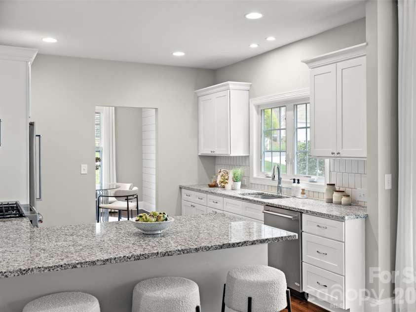5904 Chalyce Lane, Charlotte, NC 28270.  MLS# CAR4356167, YatesRealty ID 20684. 