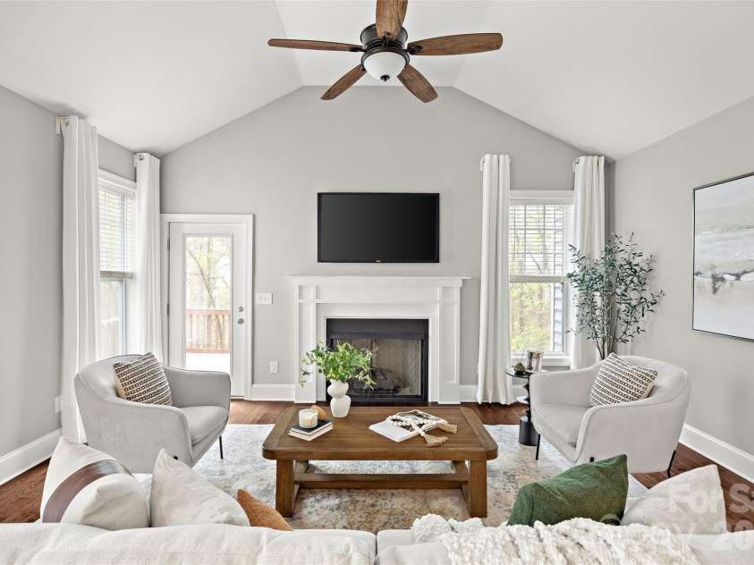 5904 Chalyce Lane, Charlotte, NC 28270.  MLS# CAR4356167, YatesRealty ID 20684. 