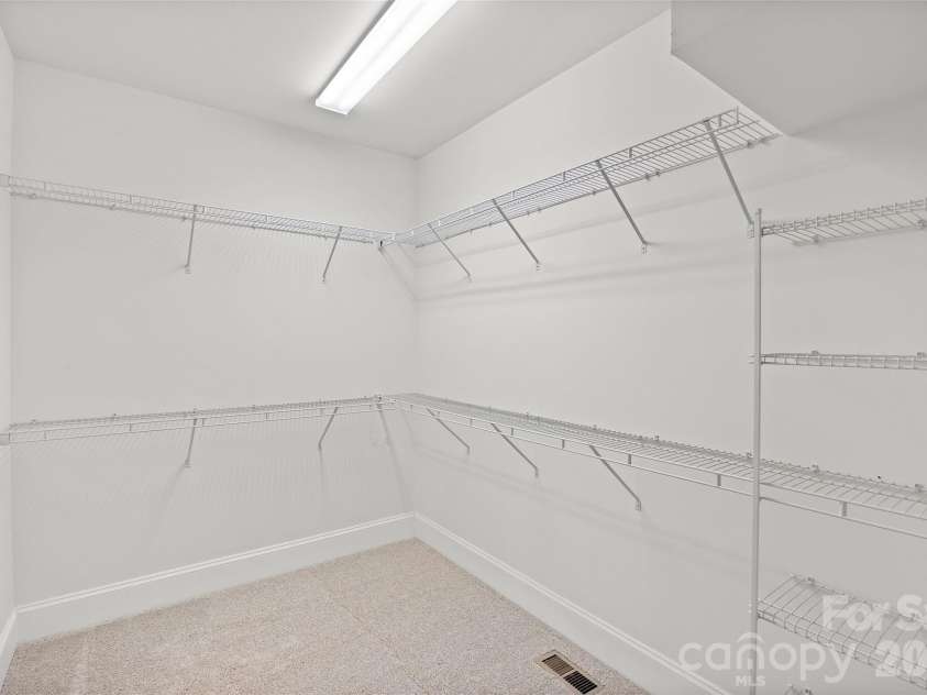 5904 Chalyce Lane, Charlotte, NC 28270.  MLS# CAR4356167, YatesRealty ID 20684. 