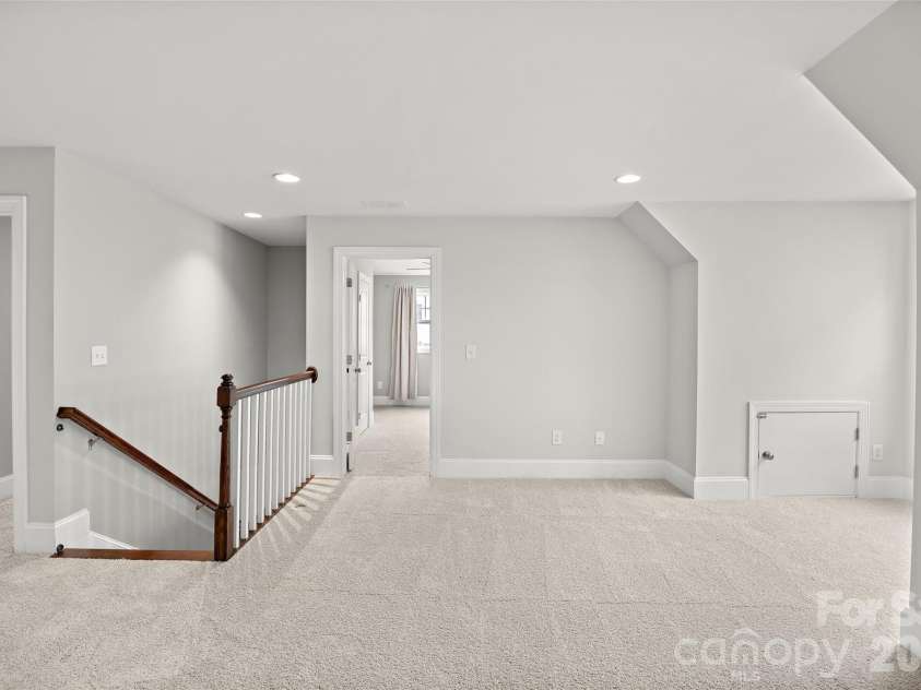 5904 Chalyce Lane, Charlotte, NC 28270.  MLS# CAR4356167, YatesRealty ID 20684. 